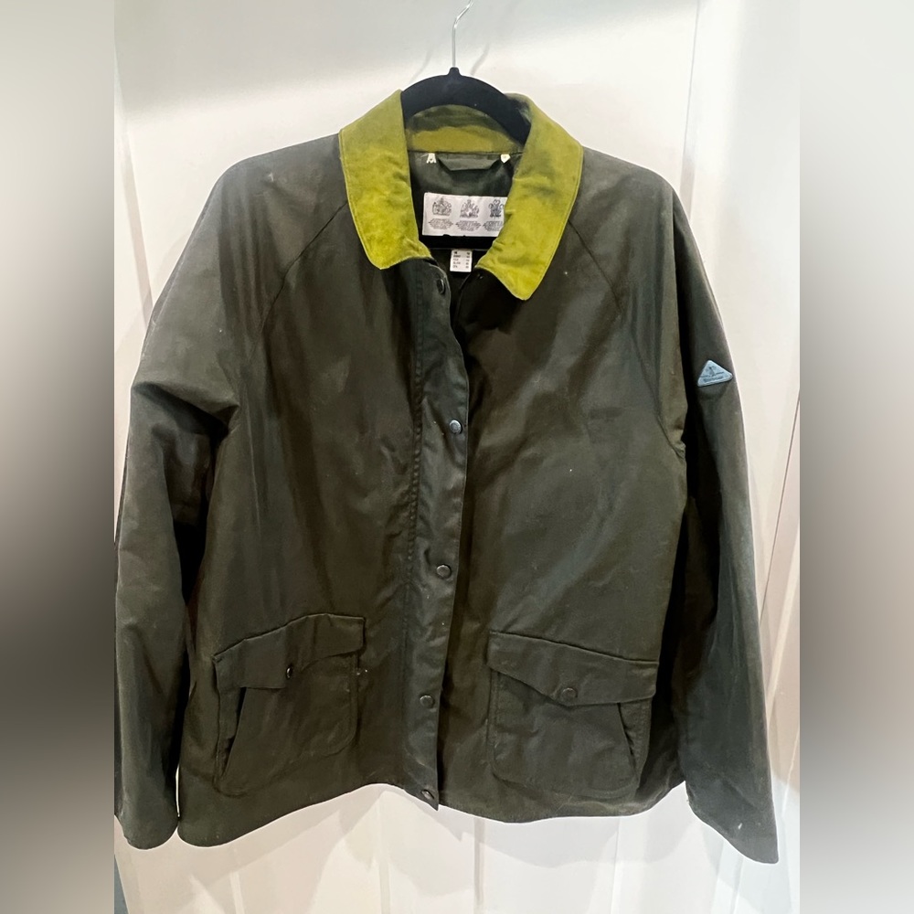 Excellent used condition Barbour Women’s Clifftop Jacket